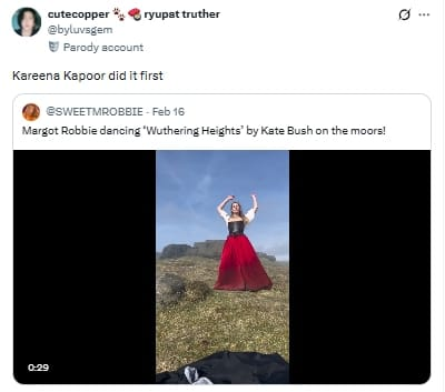 কারিনা কাপুরের পোশাকের সাথে সাদৃশ্য মিলেছে হলিউড ছবি 'উদারিং হাইটসের'! 2 image 103 কারিনা কাপুরের পোশাকের সাথে সাদৃশ্য মিলেছে হলিউড ছবি 'উদারিং হাইটসের'! image 103