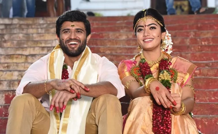 একই দিনে দু'বার বিয়ে করছেন বিজয়-রশ্মিকা! কিন্তু কেনো ? 1 image 121 একই দিনে দু'বার বিয়ে করছেন বিজয়-রশ্মিকা! কিন্তু কেনো ? image 121