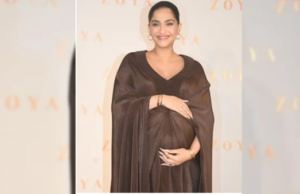 মঞ্চের কেন্দ্রবিন্দুতে সোনম কাপুরের মাতৃত্বকালীন উজ্জ্বলতা